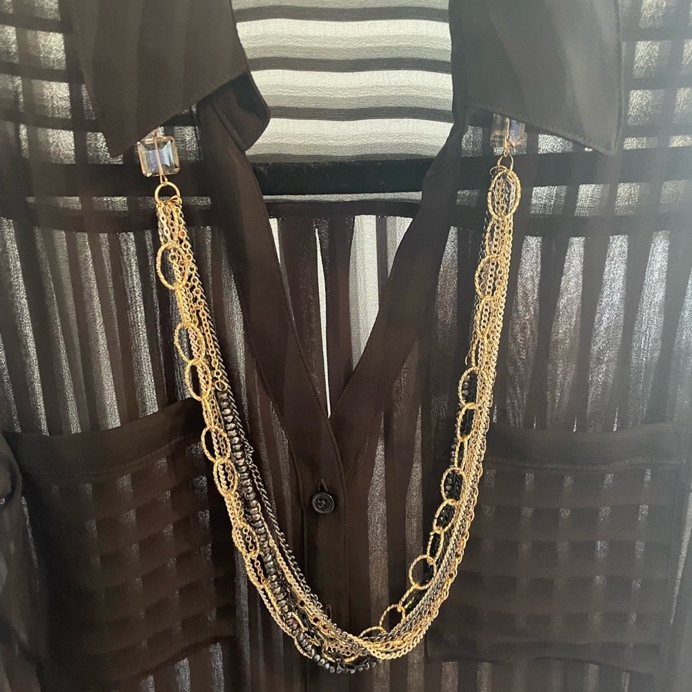 Long multi-layered necklace
